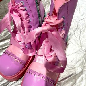 Rave Cute Pink Zippered Boots
